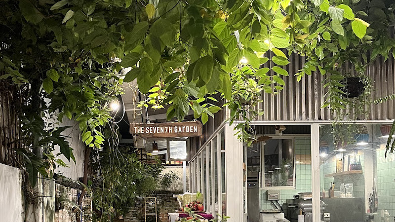 The Seventh Barista - quán cà phê Quận 7