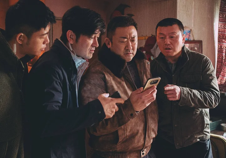 Review bộ phim Vây hãm: Kẻ trừng phạt - bom tấn Hàn Quốc trong hè này