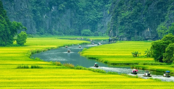 Recommend Beautiful Filming Locations in Vietnam