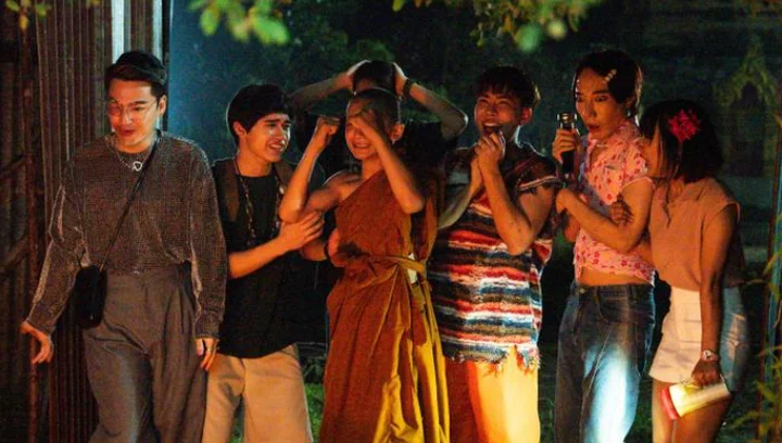 Review phim: Ngôi đền kỳ quái 4 - bom tấn kinh dị hài hước của Thái Lan