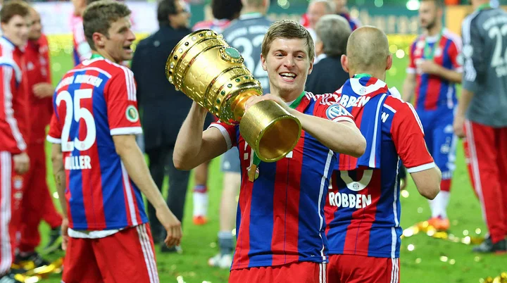 Review Toni Kroos – Hồi kết cho chàng tiền vệ điển trai người Đức