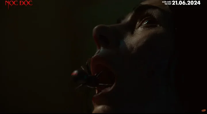 Review Nọc độc - Phim kinh dị đề tài sinh vật kỳ bí