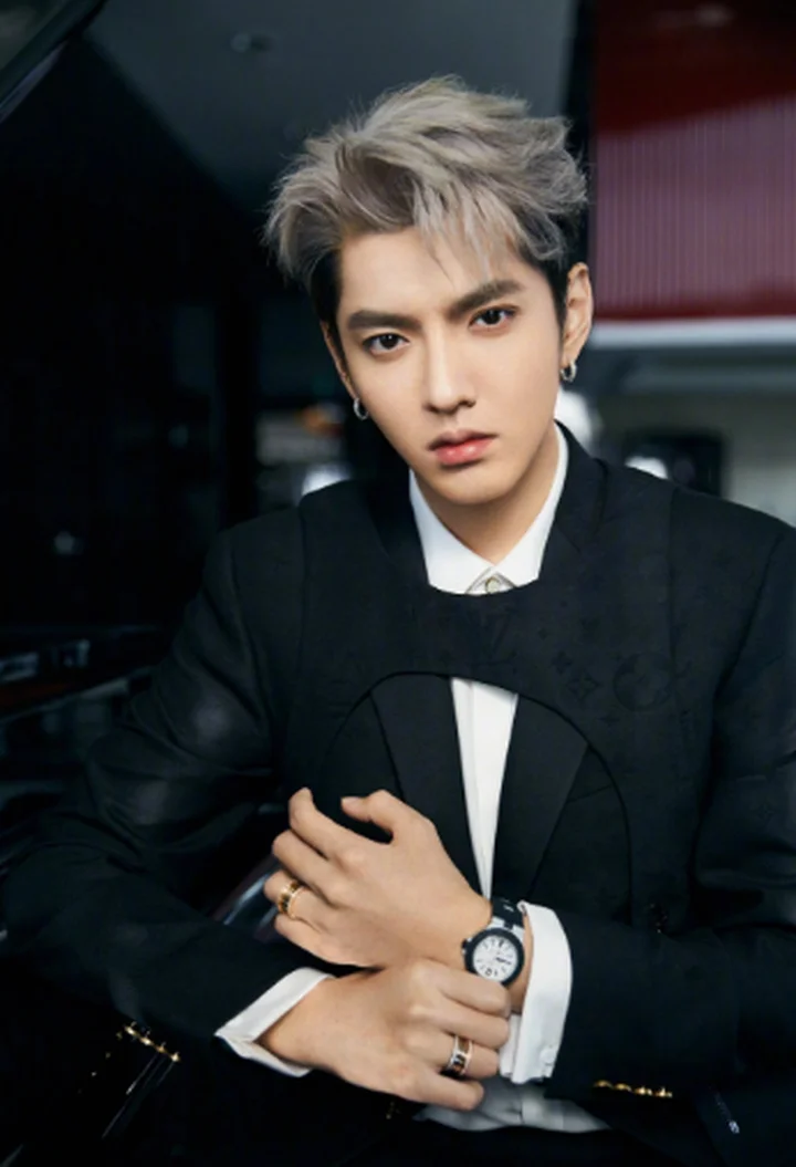 Review Ngô diệc phàm - từ người nổi tiếng số 1 showbiz đến con đường tù tội