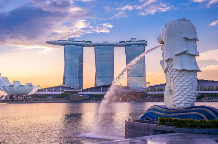 Review the eras tour - chuyến đi trong mơ một mình qua sing xem show taylor swift