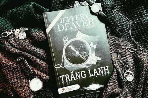 Review sách Trăng lạnh - truyện trinh thám của Jeffery Deaver