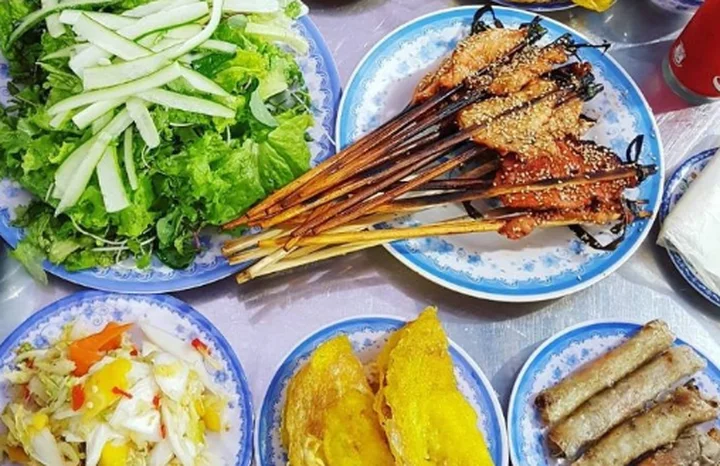 Thưởng thức tinh hoa ẩm thực xứ Quảng tại quán ăn Giếng Bá Lễ - Bale well