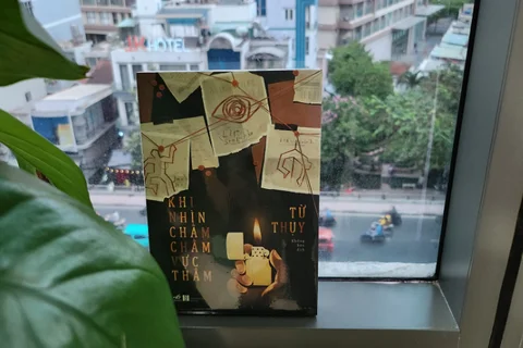 Review sách - Khi nhìn chằm chằm vực thẳm - tác giả Từ Thụy