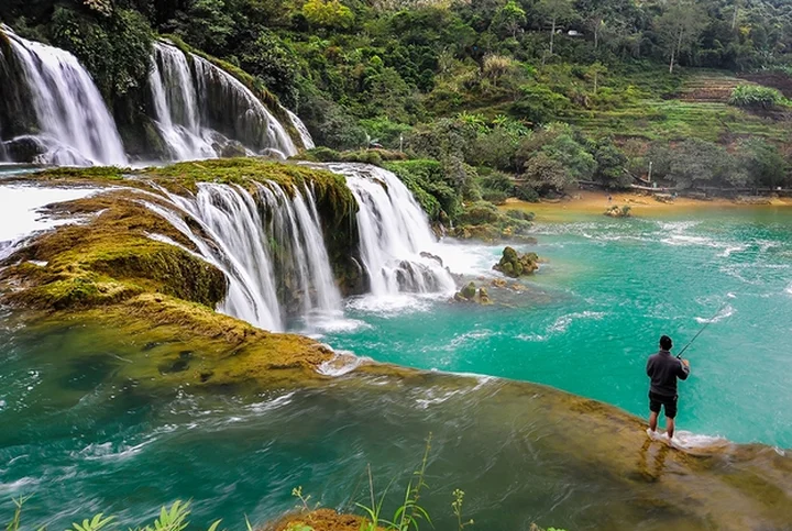 Comprehensive filming support services in Vietnam by expert local fixers