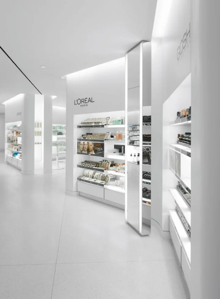 Dịch vụ thi công nội thất showroom tại TP Hồ Chí Minh - công ty Sáng Tạo