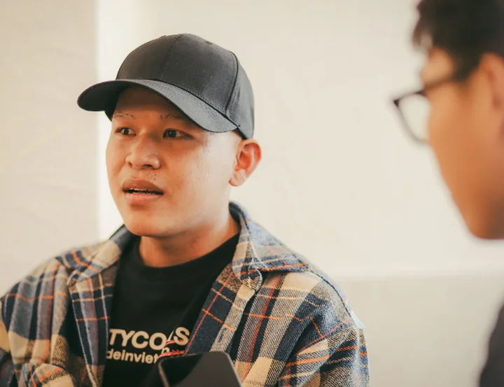 Long Nón Lá - Rapper trẻ tài năng mắc bệnh ung thư quái ác - Review