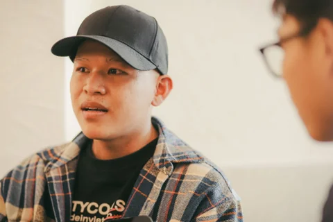 Long Nón Lá - Rapper trẻ tài năng mắc bệnh ung thư quái ác - Review