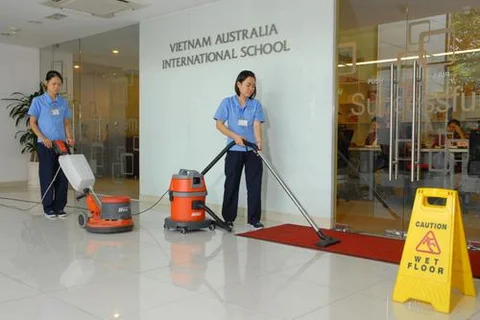 Review dịch vụ vệ sinh công nghiệp Clean House