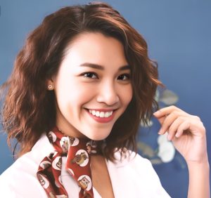 MC Hoàng Oanh Công Khai Hẹn Hò Thủ Môn Patrik Lê Giang Sau Chức Vô Địch ASEAN Cup