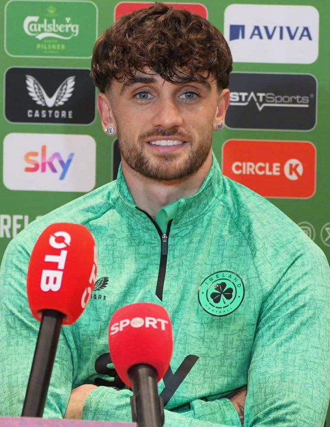 Troy Parrott, tiền đạo người Ireland của Real Betis