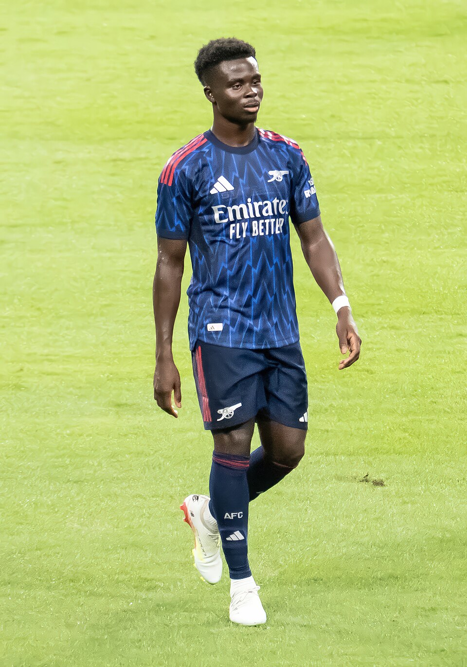 Bukayo Saka trong màu áo Arsenal