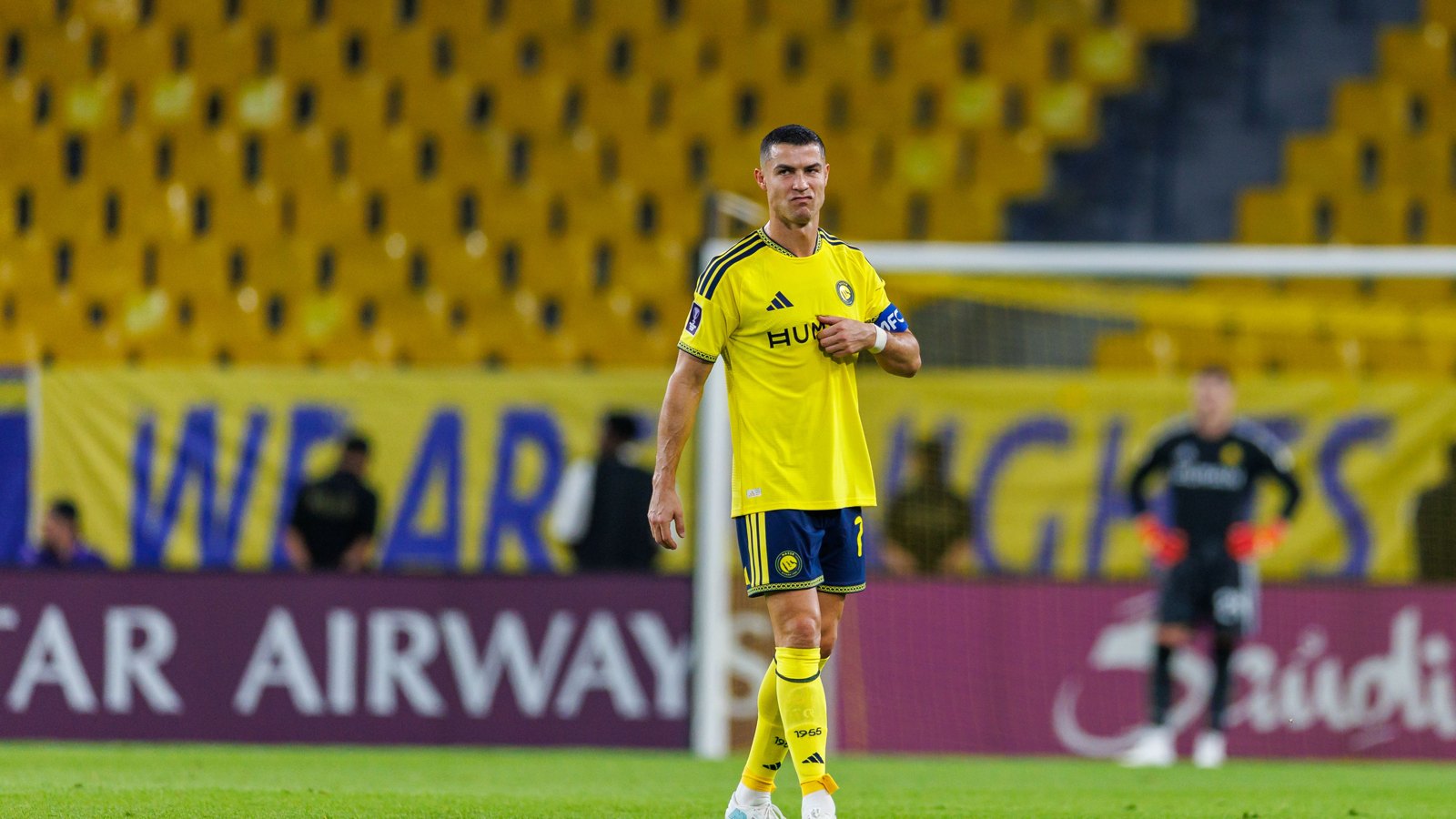 Cristiano Ronaldo trong trận Al Nassr gặp Neftchi Fergana tại AFC Champions League Elite ở Riyadh